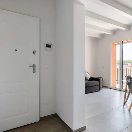Le Dodici Porte - Porta San Vitale 6 By District Apartment *
